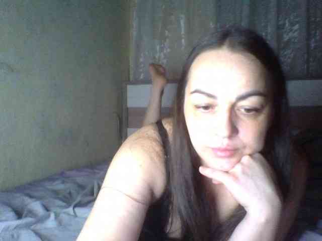 KissyHoney webcam