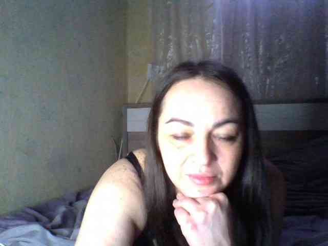 Модель: KissyHoney