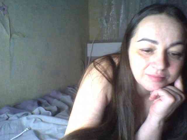 KissyHoney webcam