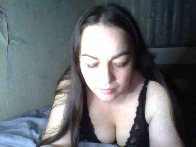 KissyHoney webcam