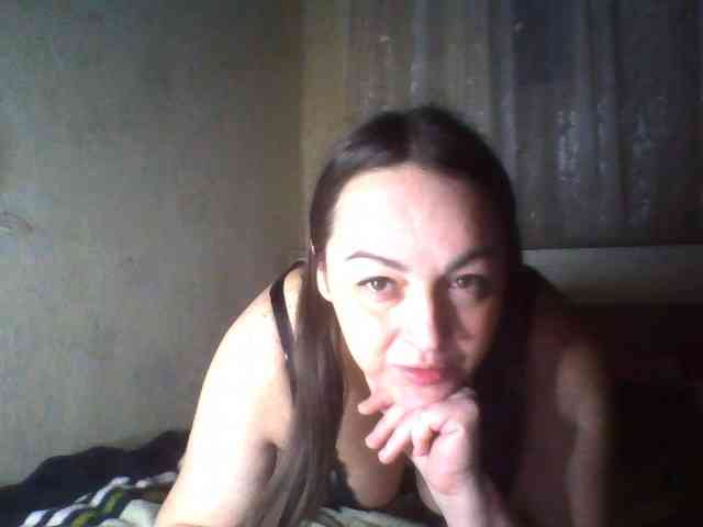 KissyHoney webcam