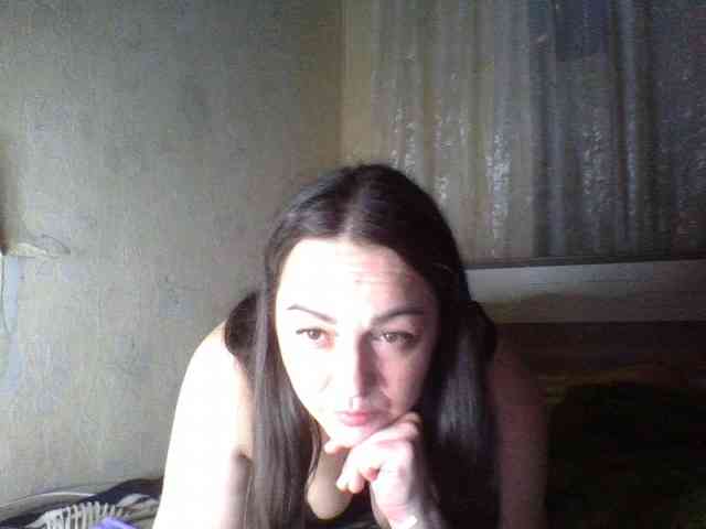 KissyHoney webcam