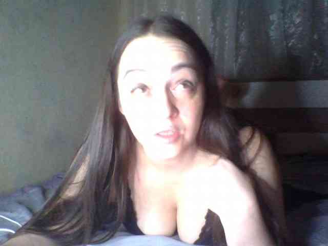 KissyHoney webcam