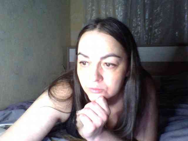 KissyHoney webcam