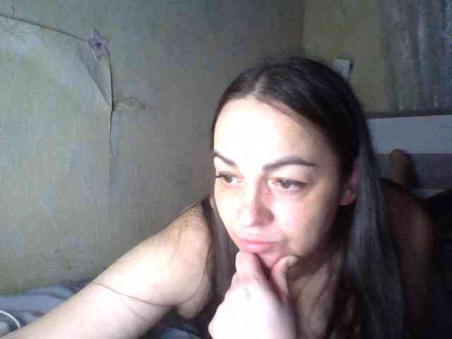 Модель: KissyHoney