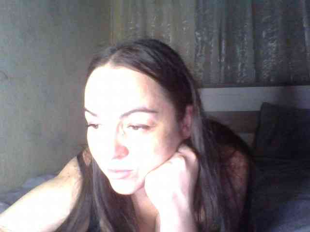 KissyHoney webcam
