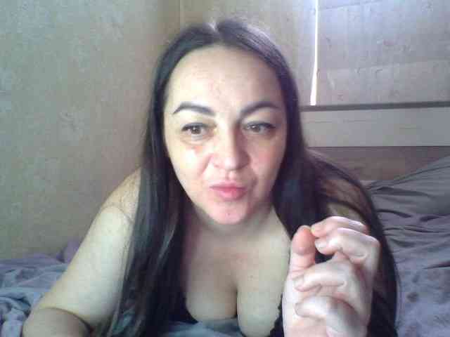 KissyHoney webcam