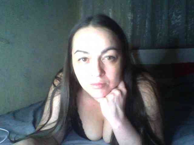 KissyHoney webcam
