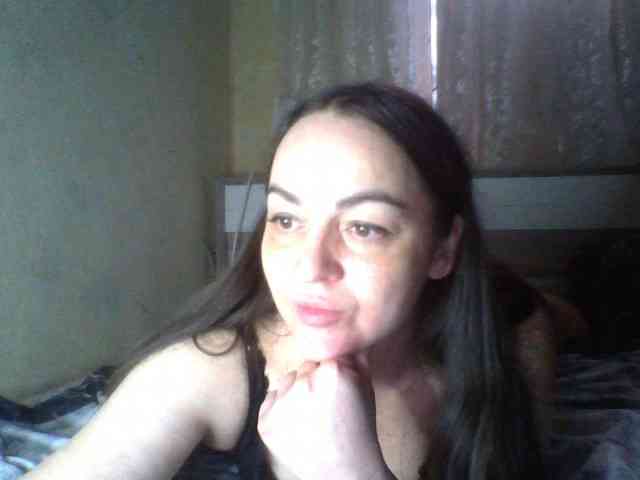 KissyHoney webcam