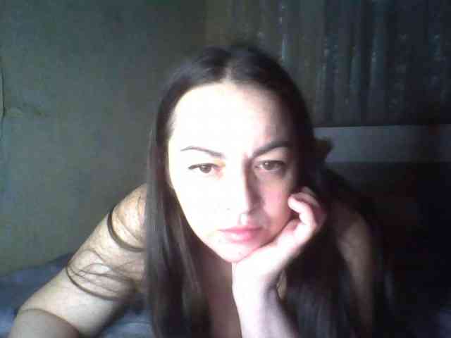 KissyHoney webcam