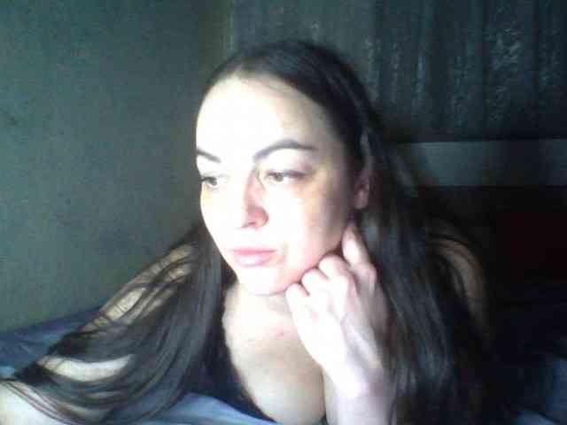 KissyHoney webcam