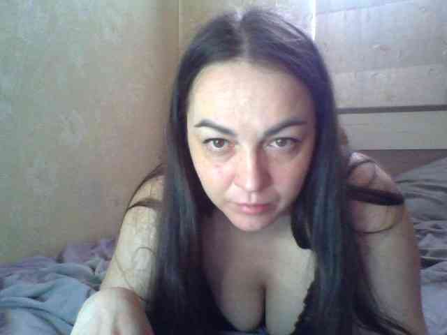 Модель: KissyHoney