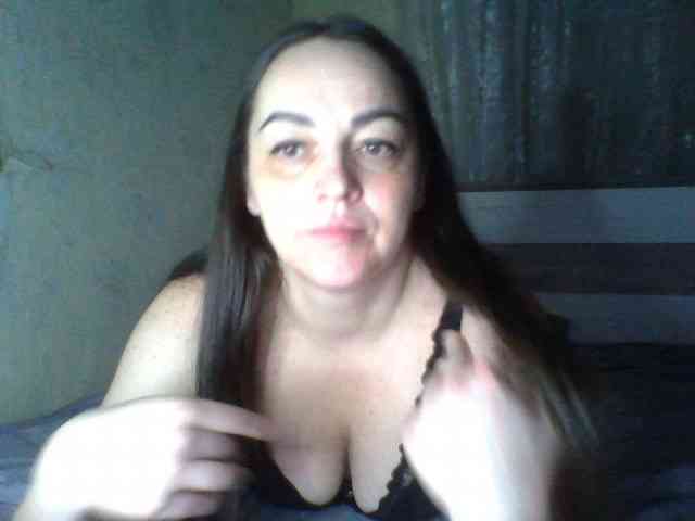 KissyHoney webcam