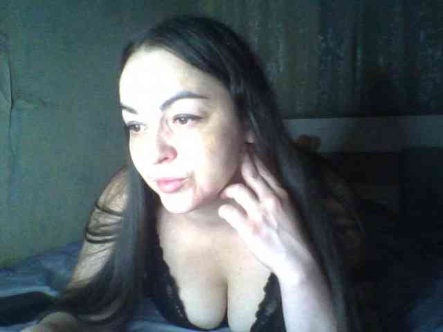 KissyHoney webcam
