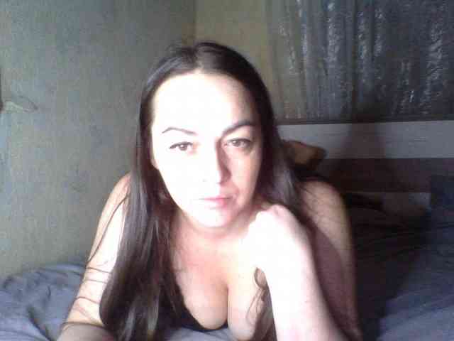 KissyHoney webcam