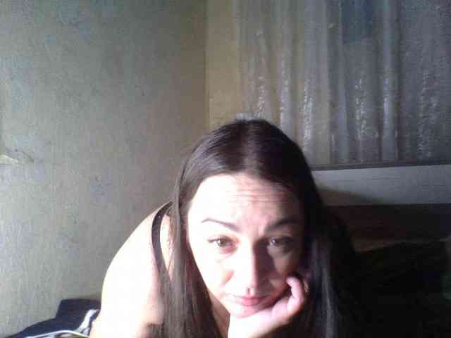 KissyHoney webcam