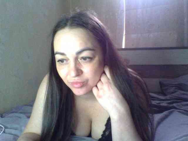 KissyHoney webcam