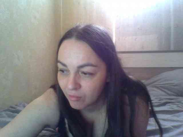 KissyHoney webcam