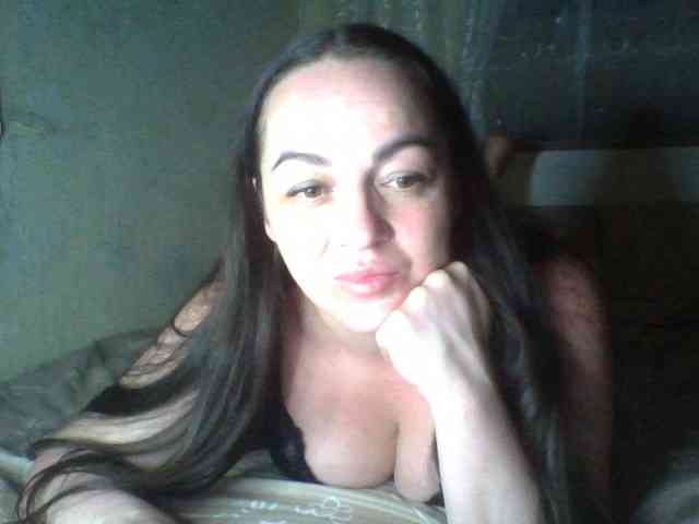 KissyHoney webcam