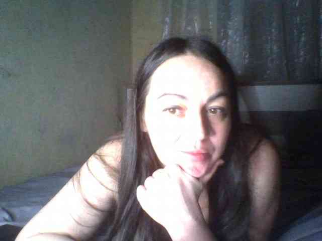KissyHoney webcam