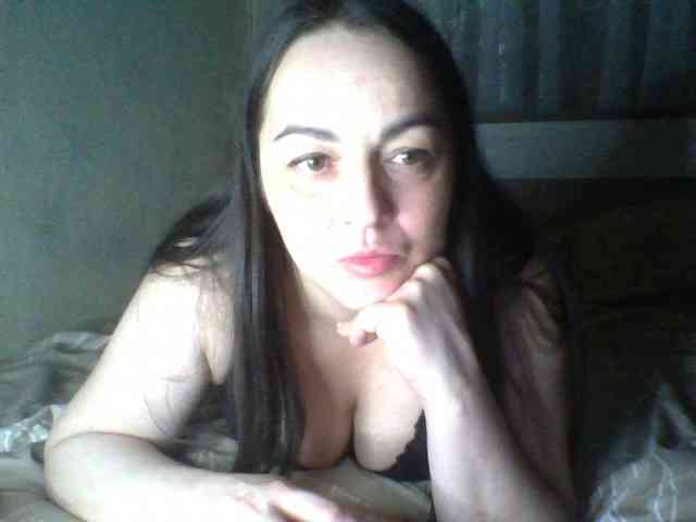 KissyHoney webcam