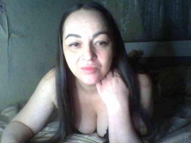 KissyHoney webcam