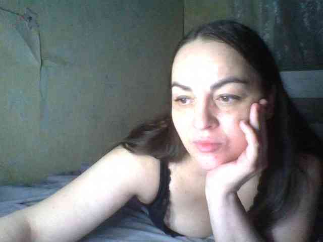 KissyHoney webcam