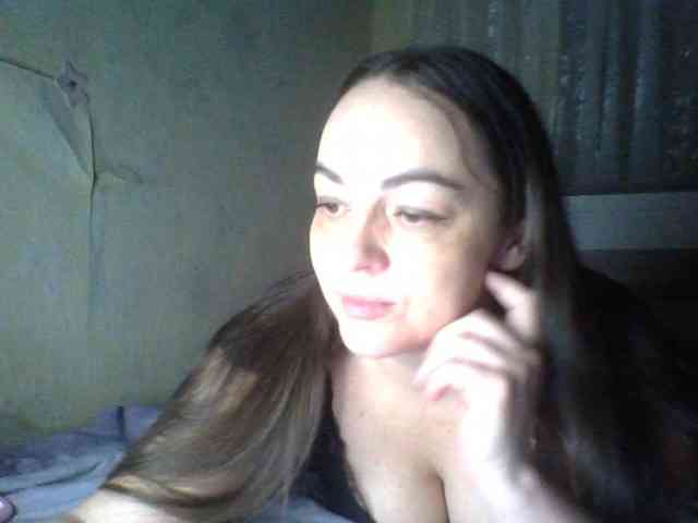 KissyHoney webcam