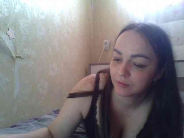 KissyHoney webcam