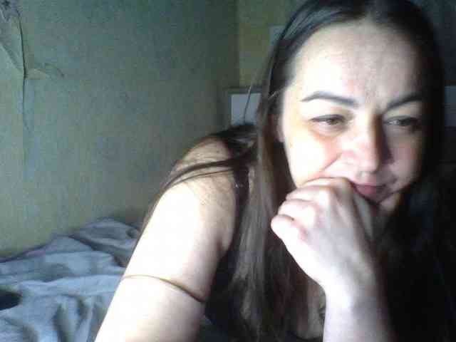 KissyHoney webcam