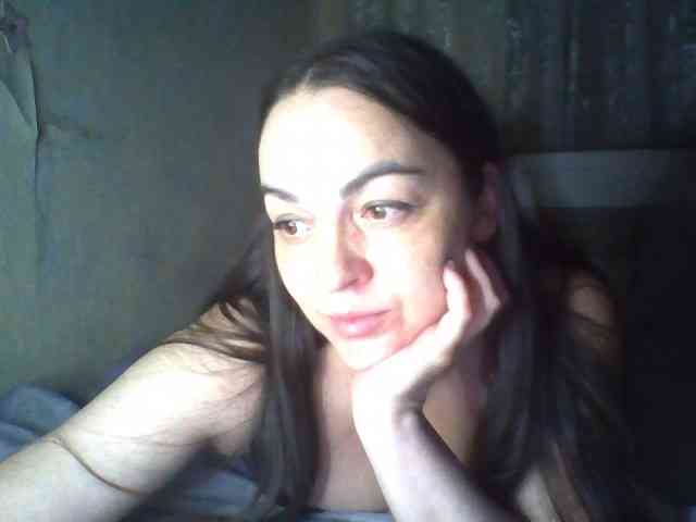 KissyHoney webcam