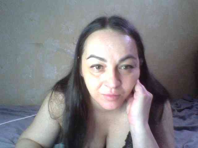 KissyHoney webcam