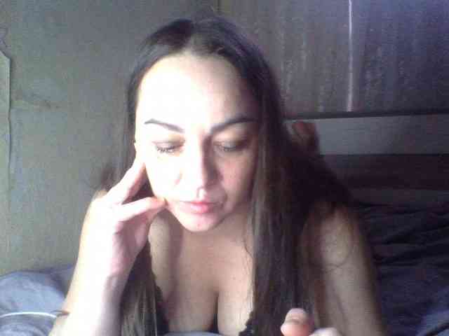 Kissy1111111 webcam