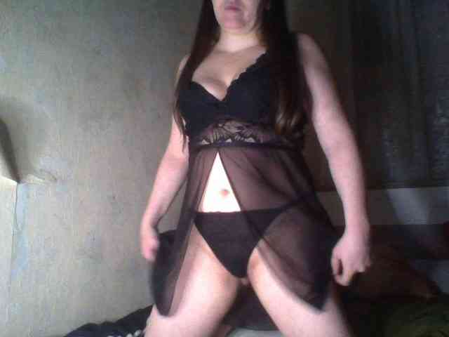 KissyHoney webcam