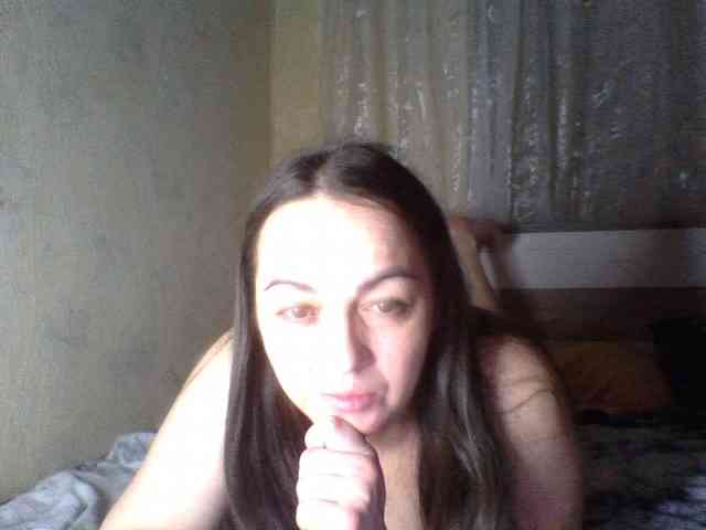 KissyHoney webcam