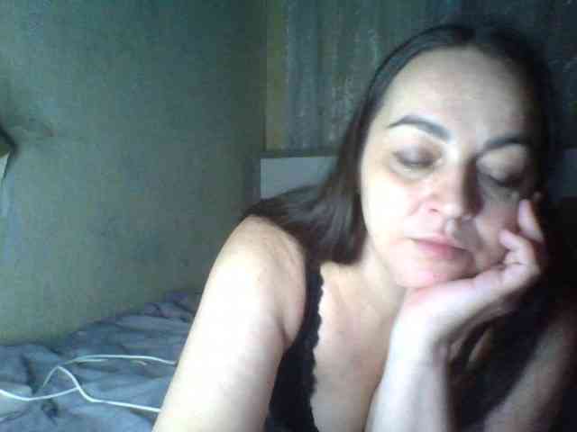 KissyHoney webcam