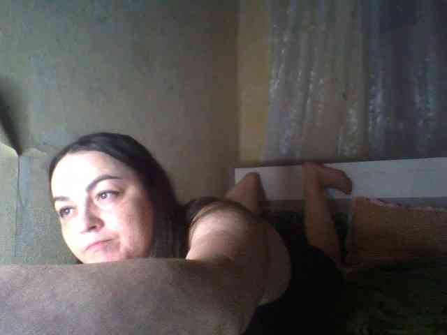 KissyHoney webcam
