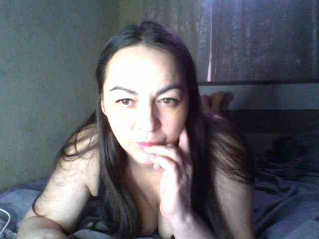 KissyHoney webcam