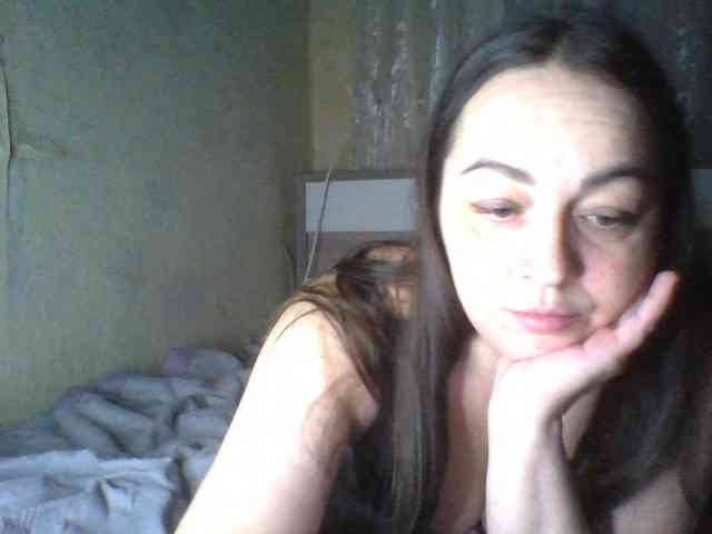 KissyHoney webcam