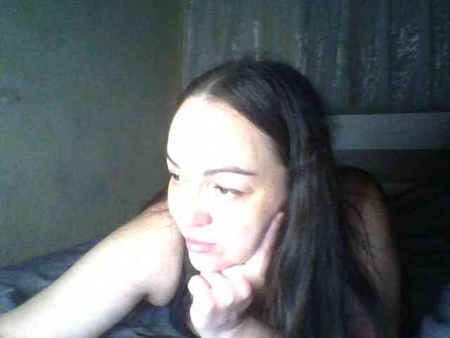 KissyHoney webcam