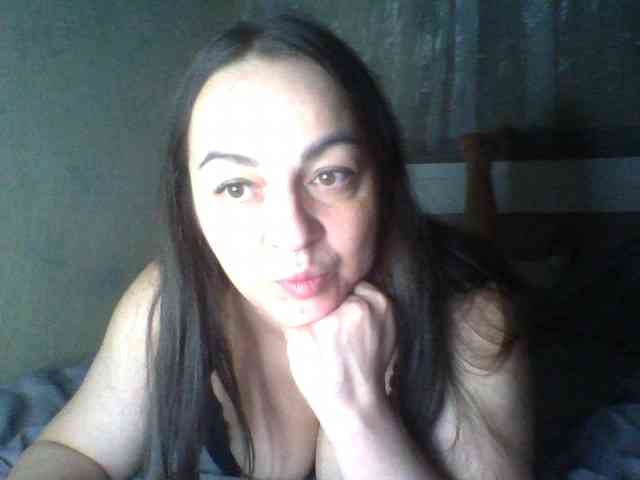 KissyHoney webcam