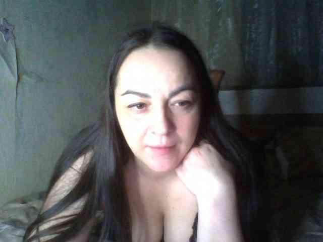 Model: KissyHoney