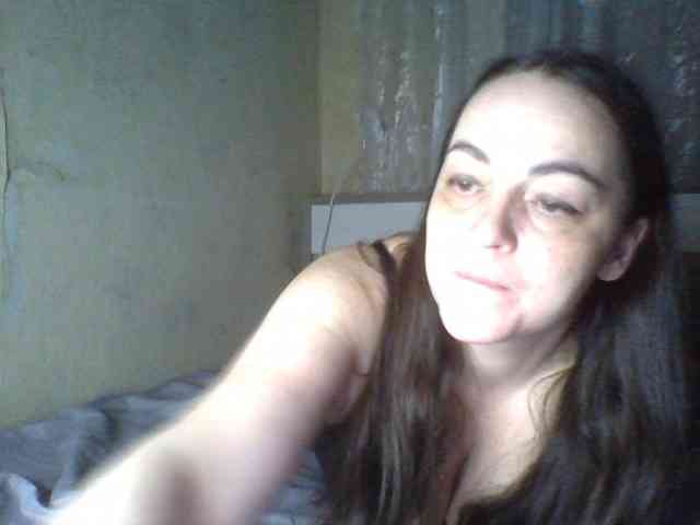 KissyHoney webcam