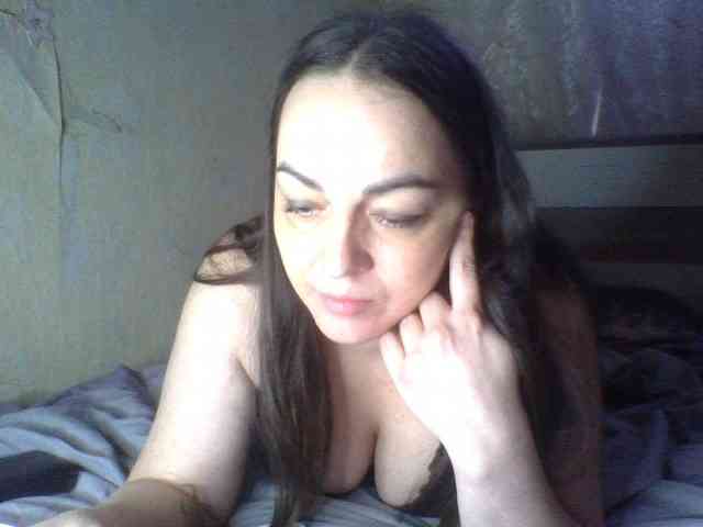 KissyHoney webcam