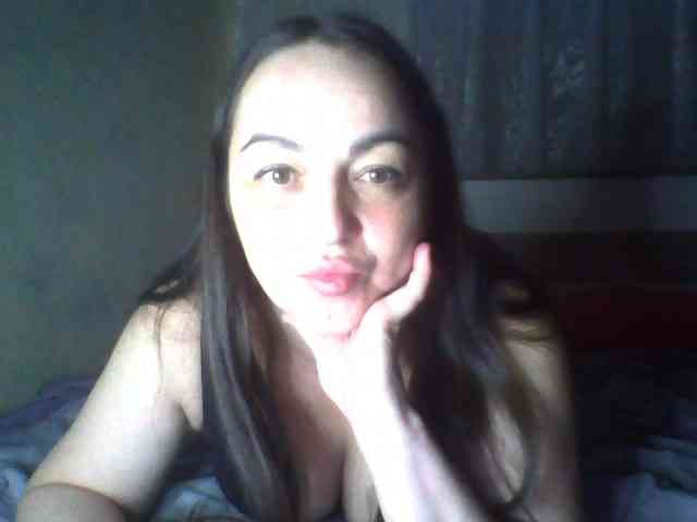 KissyHoney webcam