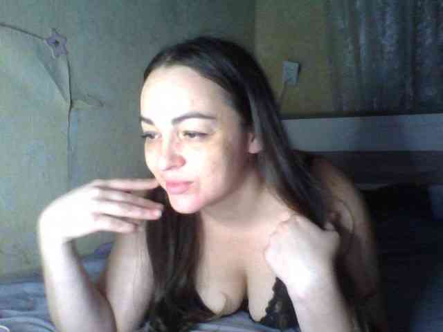 KissyHoney webcam