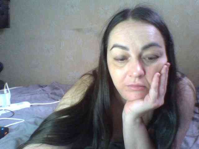 KissyHoney webcam