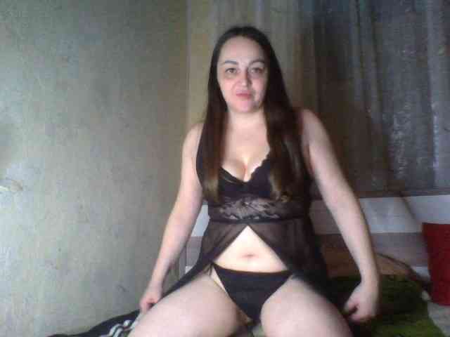 KissyHoney webcam