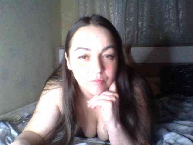KissyHoney webcam