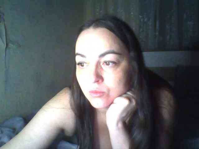 KissyHoney webcam